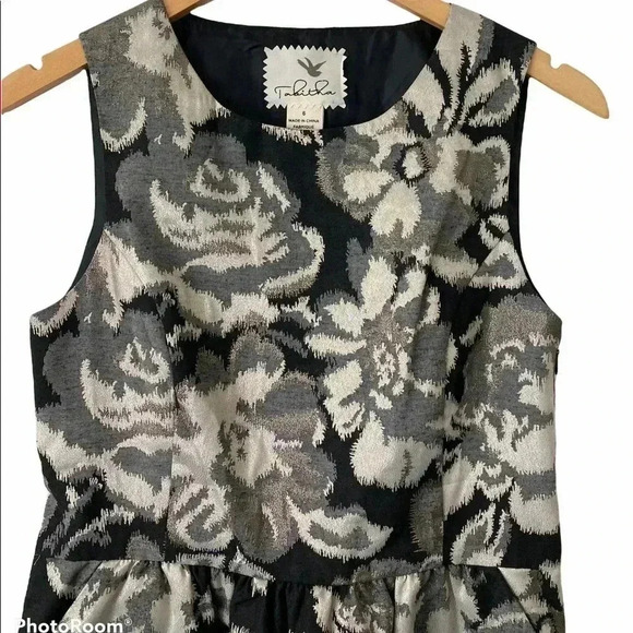 Anthropologie Tabitha metallic floral cocktail dress - Picture 3 of 4